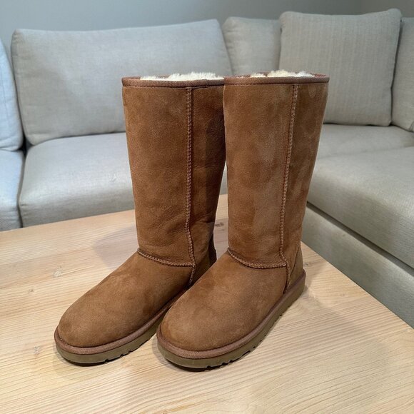 UGG Classic Tall Boots - Chestnut (Women’s Size 7) - Picture 1 of 11